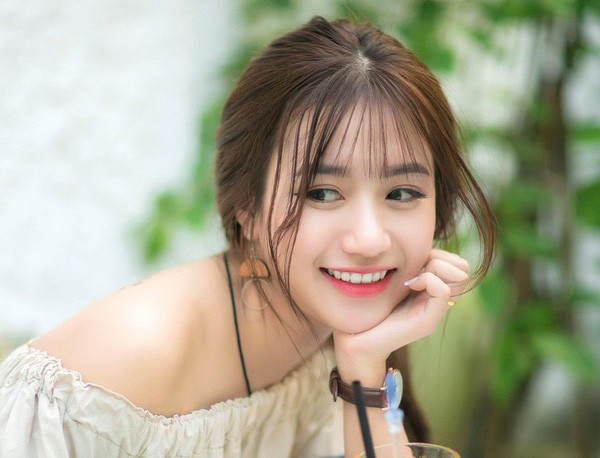 Phu nu sinh vao mung 6 am lich, cang ve sau cang giau sang-Hinh-2