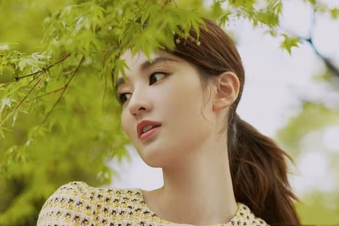 Cuoc song cua my nhan giau co bac nhat lang giai tri Hoa ngu-Hinh-2