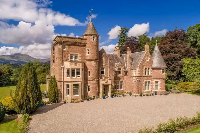 Nhung dia diem xa xi ly tuong de cach ly trong mua dich