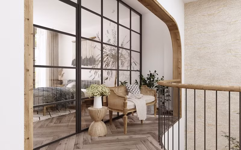  Do đặc tính phóng khoáng và cởi mở, các phòng đều được thiết kế cửa sổ hay cửa lớn có diện tích chiếm đến 80% bức tường, với view kính lớn nhìn ra ngoài cho gia chủ cảm giác như hòa cùng thiên nhiên bên ngoài.