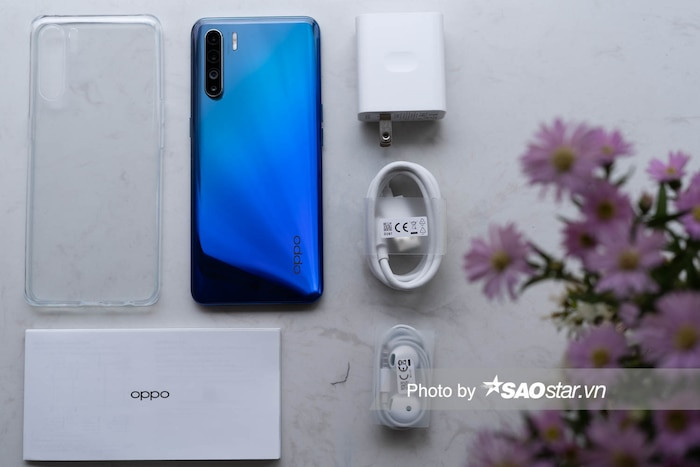 Mo hop OPPO Reno3, smartphone voi camera selfie 44MP-Hinh-3