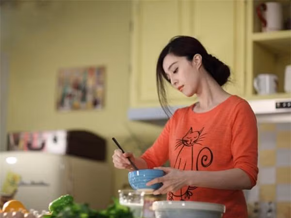 Nào ngờ đàn ông cực kỳ thích ngắm phụ nữ trong bộ dạng như thế này ảnh 3