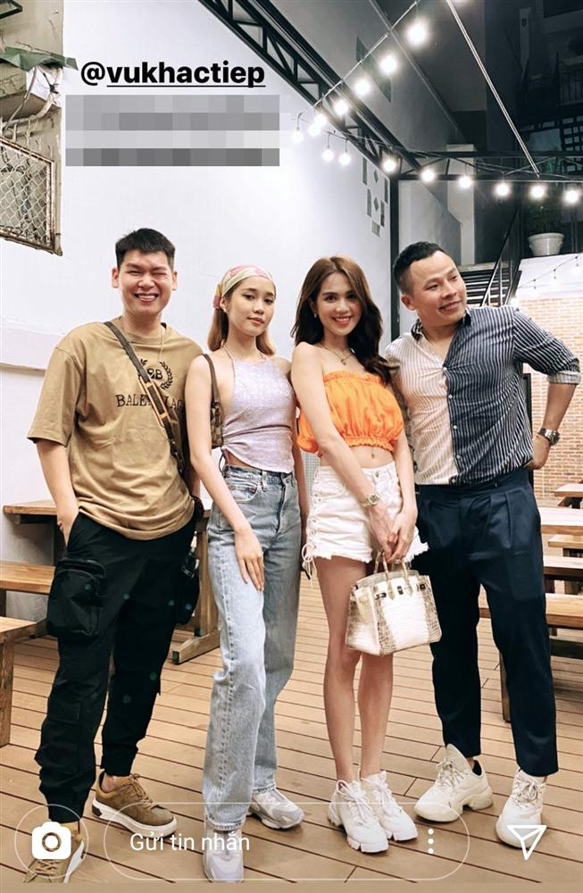 Vu Khac Tiep kem sac trong buc anh cua Ngoc Trinh