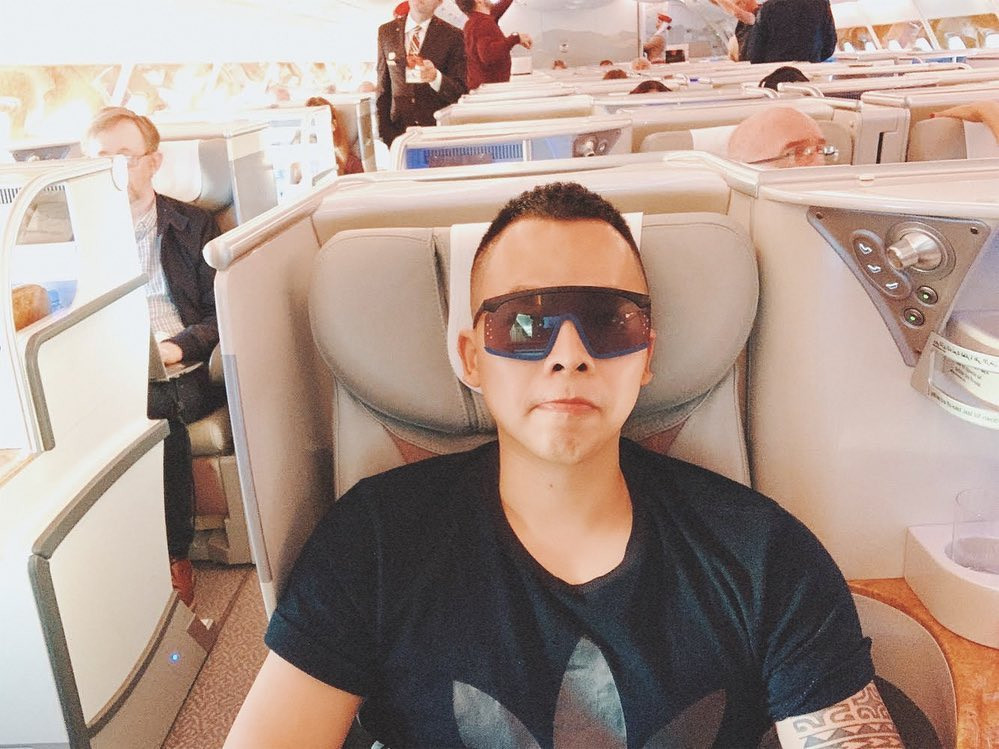 Vu Khac Tiep kem sac trong buc anh cua Ngoc Trinh-Hinh-9