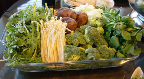 Những ai thích ăn lẩu chưa chắc đã dám thử loại lẩu trứ danh này - Hình 3 Nhung ai thich an lau chua chac da dam thu loai lau tru danh nay-Hinh-3