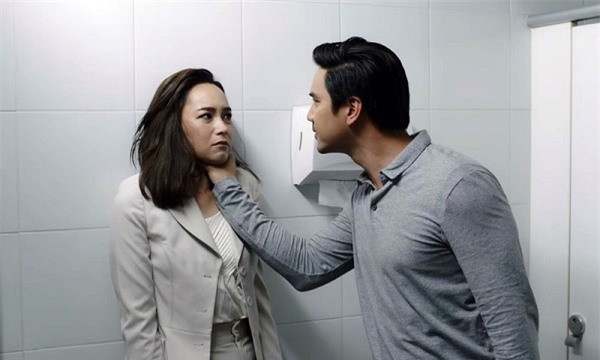 Anh trai khong xau ho, de vo chong em tra no thay minh