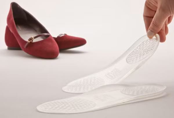 Nhung kieu giay dep gay hai cho chan chi em can loai bo-Hinh-5