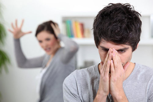 Cu lua ngoan muc cua co vo kheo leo khien anh chong choang vang