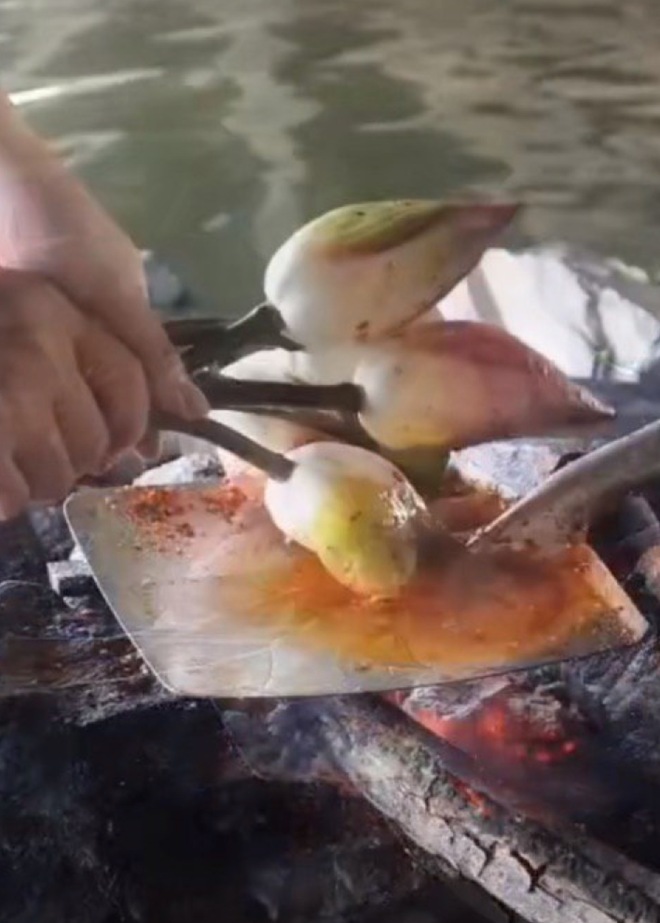 Khi Mukbang bien tuong tro thanh tro 