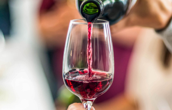 Những loại đồ uống này khiến quá trình lão hóa chậm lại - Hình 3 Nhung loai do uong nay khien qua trinh lao hoa cham lai-Hinh-3