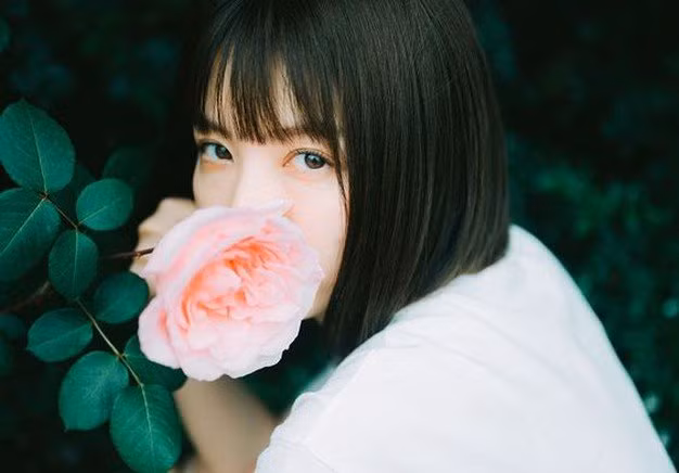 Cuoc doi ngan lam, neu duoc hay cuoi nhieu mot chut-Hinh-2