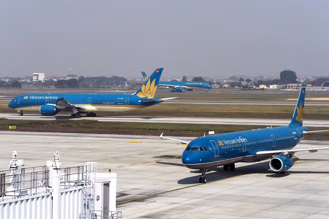 Theo quy dinh hanh khach co duoc mang bat lua len may bay?