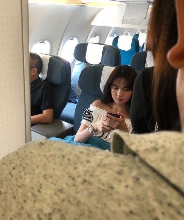 Nhan sắc thật của các mỹ nhân Việt qua camera thường - Hình 10 Nhan sac that cua cac my nhan Viet qua camera thuong-Hinh-10