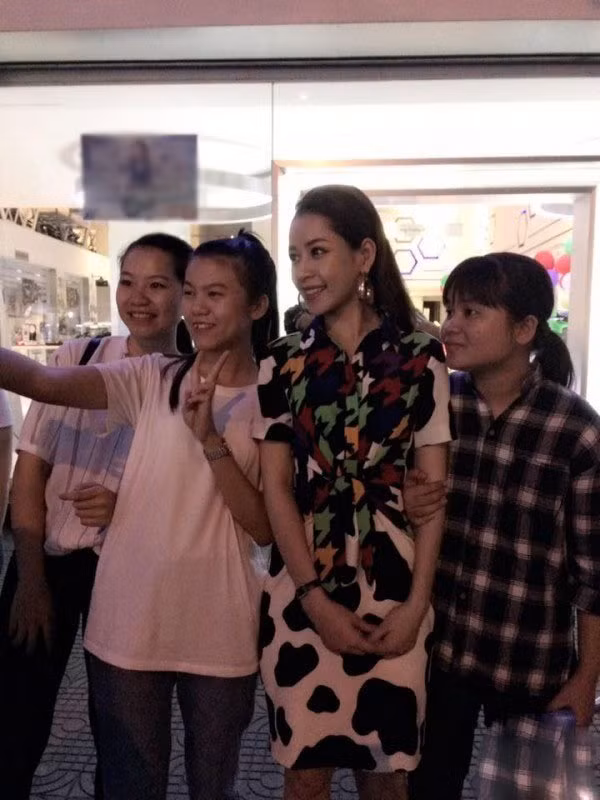 Nhan sac that cua cac my nhan Viet qua camera thuong-Hinh-3