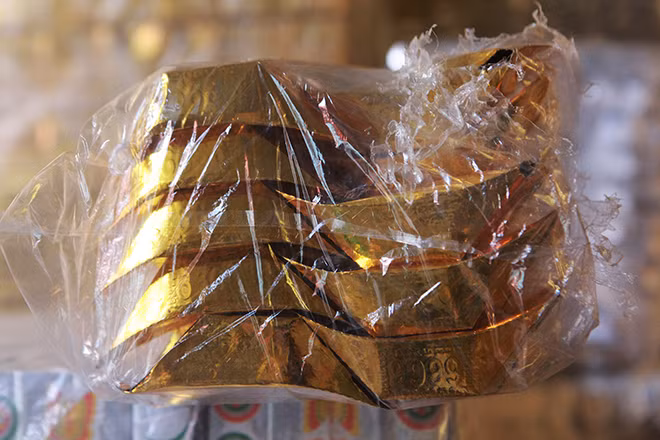 'Vàng thỏi' ế ẩm, chất đầy kho, cả làng sống trong lo lắng - Hình 4 'Vang thoi' e am, chat day kho, ca lang song trong lo lang-Hinh-4