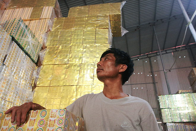 'Vang thoi' e am, chat day kho, ca lang song trong lo lang-Hinh-7