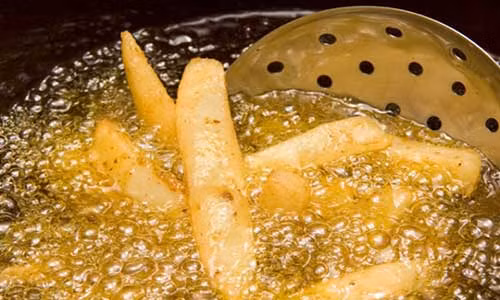 Bí quyết chọn dầu ăn ngon, an toàn cho sức khỏe - Hình 2 Bi quyet chon dau an ngon, an toan cho suc khoe-Hinh-2