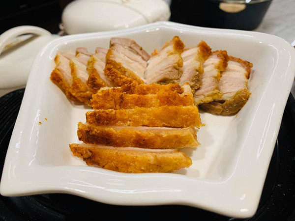 Hoa hau Nguyen Thi Huyen de lo anh con gai xinh xan-Hinh-7