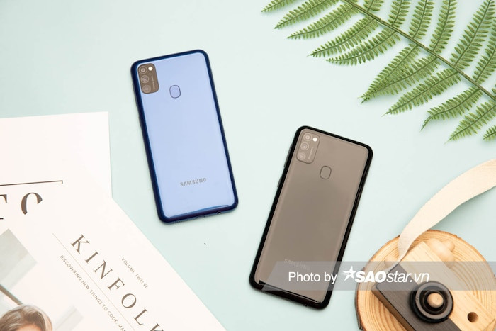 Mo hop Galaxy M21: 3 camera 48MP va pin 6000mAh