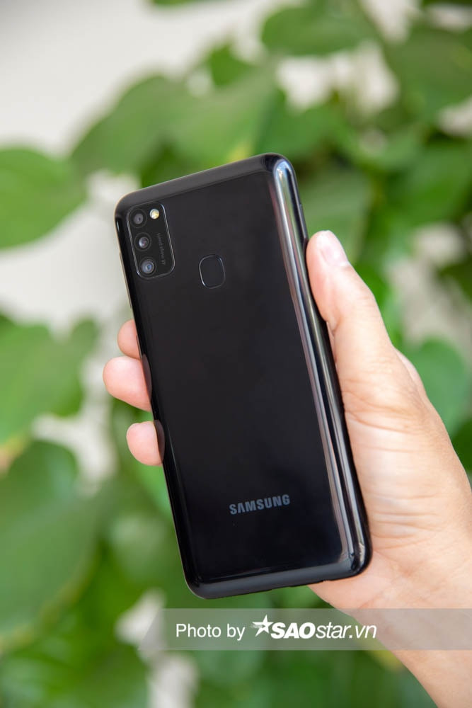 Mo hop Galaxy M21: 3 camera 48MP va pin 6000mAh-Hinh-17
