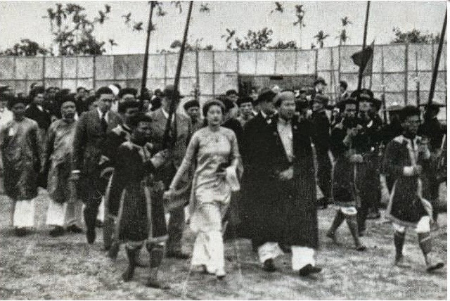 Bảo Đại cưới Nam Phương Hoàng hậu do người Pháp sắp đặt? - Hình 4 Bao Dai cuoi Nam Phuong Hoang hau do nguoi Phap sap dat?-Hinh-4