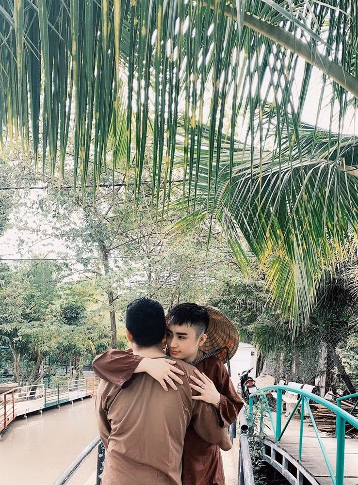 Dam cuoi dong tinh o Tay Ninh gay xon xao cong dong mang-Hinh-5