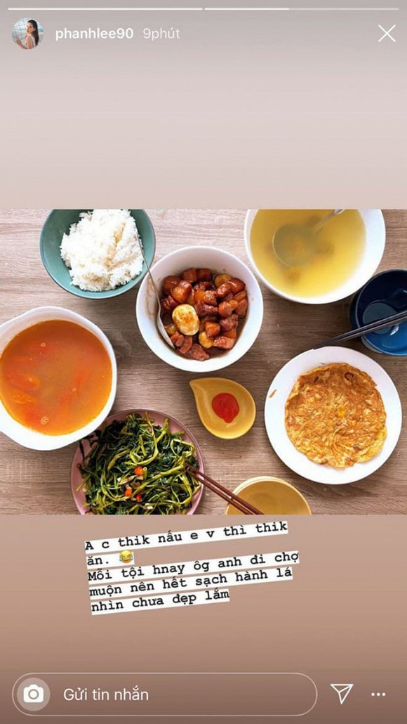 Nữ diễn viên còn được ông xã đại gai "vỗ béo" với những mâm cơm nhà đẹp mắt như thế này.