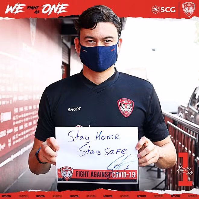 Dang Van Lam buon chan choi game, dan mang 'reo goi' ten Yen Xuan-Hinh-9