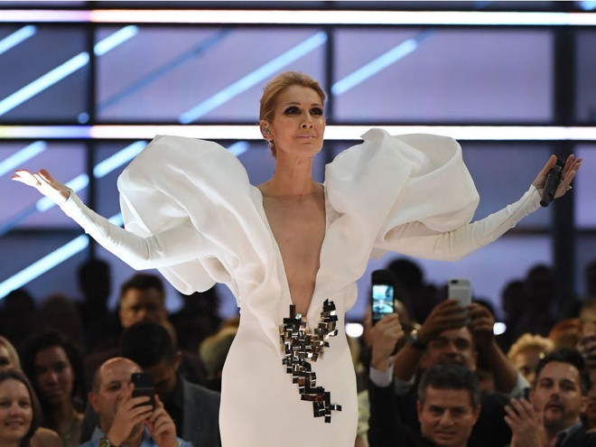 Theo Forbes, thu nhập 150 triệu USD của Swift năm 2019 gấp 4 lần thu nhập của người xếp cuối cùng trong danh sách, nữ ca sĩ Celine Dion. Ảnh: Ethan Miller.