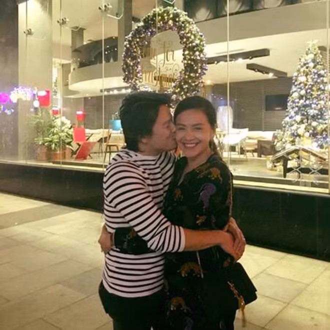 Vợ Thanh Bùi: Gia thế khủng, hết lòng vì chồng con - Hình 2 Vo Thanh Bui: Gia the khung, het long vi chong con-Hinh-2