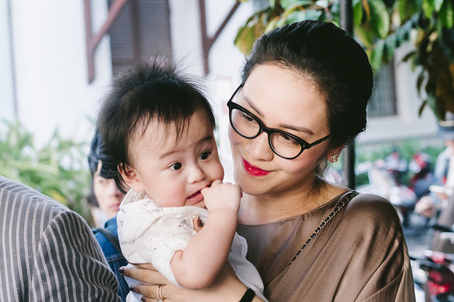 Vợ Thanh Bùi: Gia thế khủng, hết lòng vì chồng con - Hình 4 Vo Thanh Bui: Gia the khung, het long vi chong con-Hinh-4