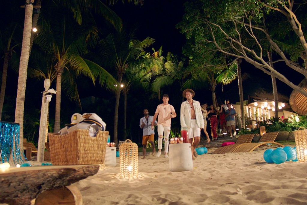 Những người nổi tiếng như Beyonce, Lady Gaga và gia đình Kardashians cũng từng nghỉ dưỡng tại đây. Đạo diễn show hẹn hò đình đám nhận xét: "Nơi đây như thiên đường dưới mặt đất". Ảnh: Splash New. 