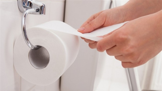 Mắc bệnh ung thư vì dùng giấy vệ sinh sai cách ảnh 1