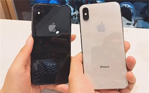 iPhone X dep long lanh, giam gia 'kich san' tai Viet Nam-Hinh-4