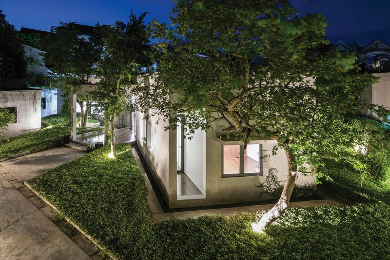 Toàn bộ không gian ngôi nhà là một hệ sinh thái cộng sinh bền vững giữa con người và tự nhiên./.