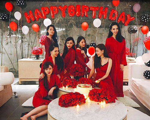 Style chất lừ của rich kid thập niên 90 - Hình 20 Style chat lu cua rich kid thap nien 90-Hinh-20