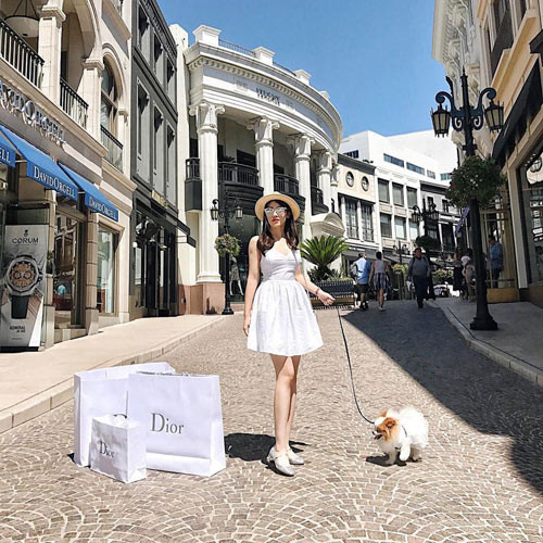 Style chất lừ của rich kid thập niên 90 - Hình 8 Style chat lu cua rich kid thap nien 90-Hinh-8