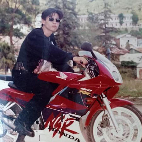 Style chất lừ của rich kid thập niên 90 - Hình 5 Style chat lu cua rich kid thap nien 90-Hinh-5