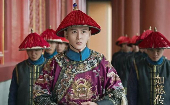 Thai giam, ngoai thich chuyen quyen pho bien trong lich su Trung Hoa