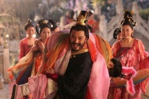 Am anh voi nhung thoi quen chan dong cua cac 'ong hoang ba chua'