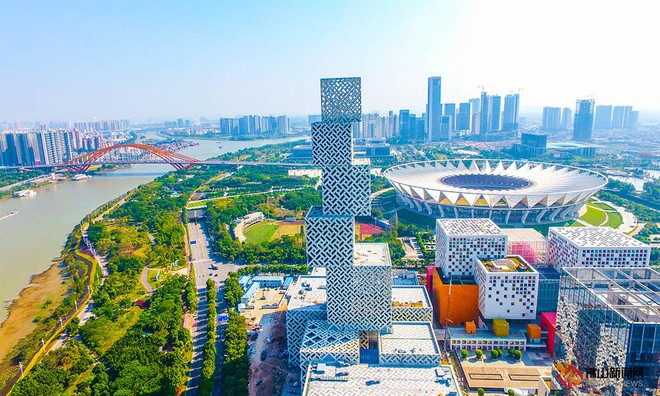 Là thành phố trực thuộc tỉnh Quảng Đông, Trung Quốc, thành phố Phật Sơn là nơi sở hữu nhiều danh lam thắng cảnh nổi tiếng. Thành phố này cũng thu hút sự quan tâm của đông đảo những người giàu có ở Trung Quốc, với số gia đình khá giả lên tới 73.000 hộ. Ảnh: Foshan China.