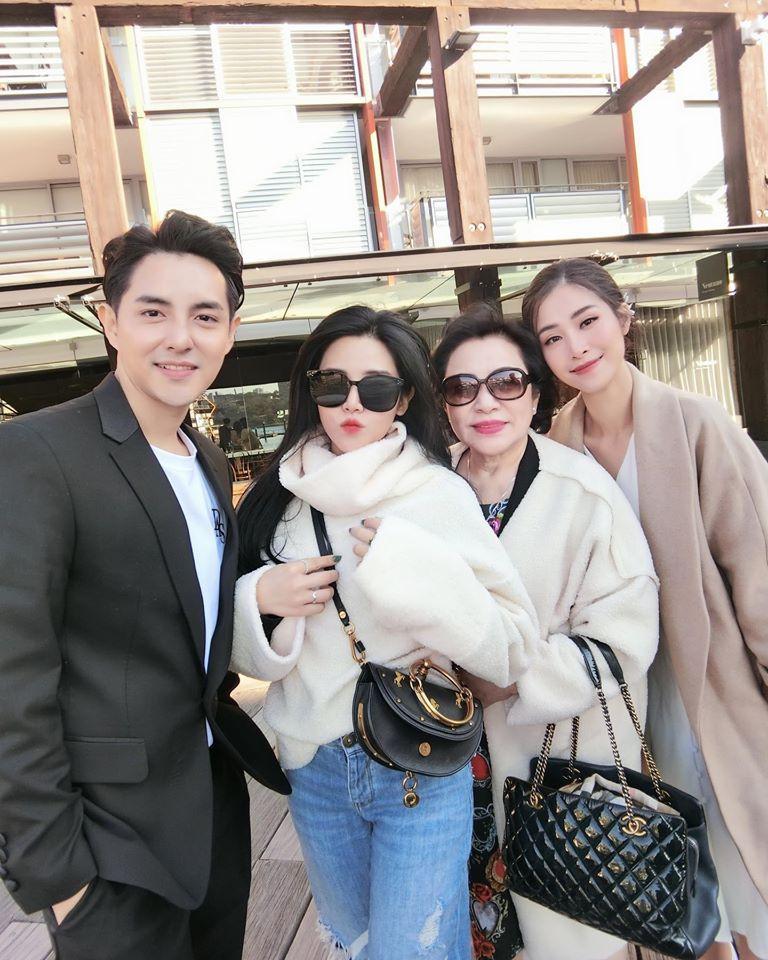 Lan hiem hoi nang dau Dong Nhi xuat hien ben me chong quyen luc-Hinh-3