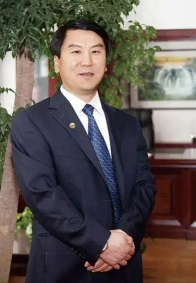 Dich Covid-19, nui tien do ap vao tui vo chong nhin xa trong rong-Hinh-5