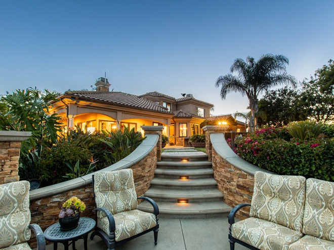 Biet thu sang trong 3,5 trieu USD cua tan CEO Disney