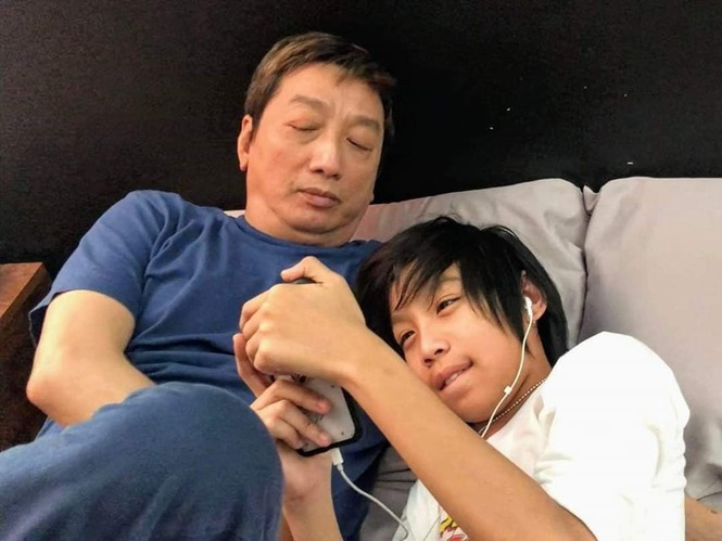 'Ong hoang nhac ngheo' Truong Vu den thoi… bung lua?-Hinh-3