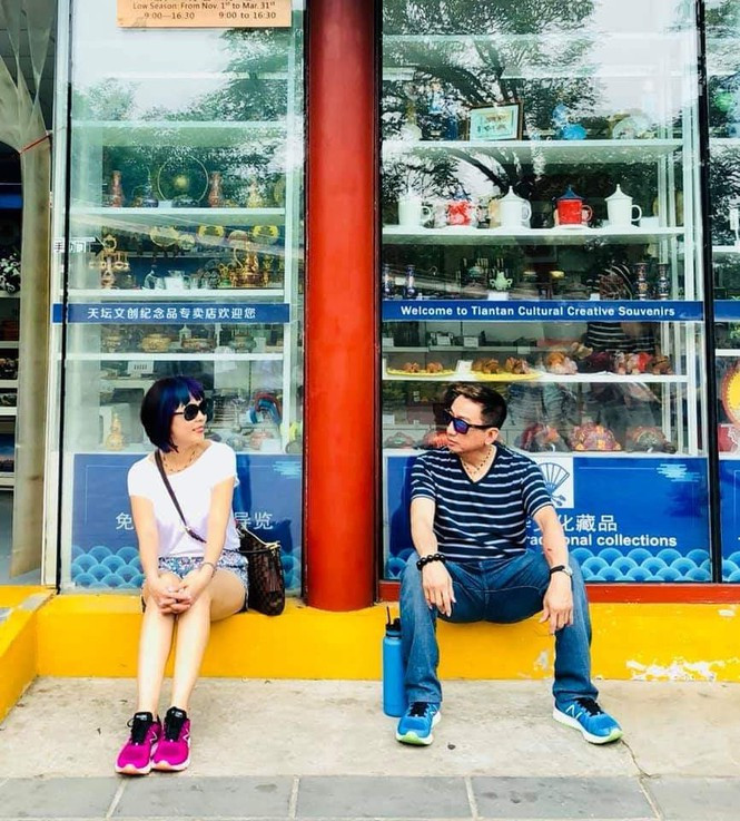 'Ong hoang nhac ngheo' Truong Vu den thoi… bung lua?