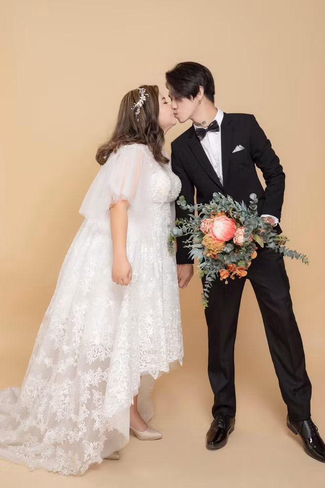 Chuyen tinh 'Chong gay - vo beo': Khoc cuoi moi dem chi vo chong toi biet-Hinh-3