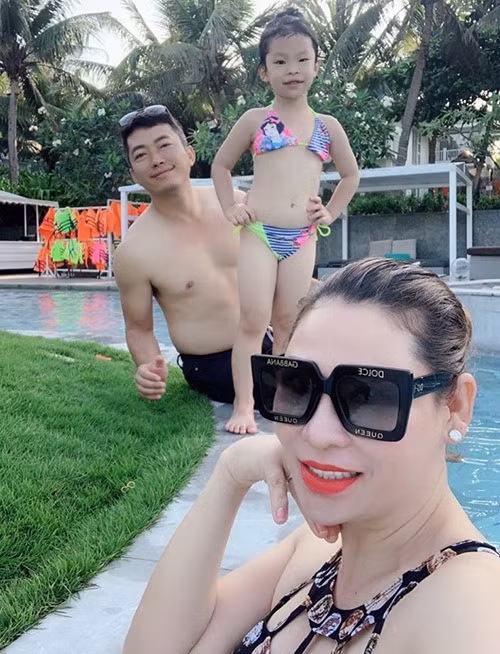 Kinh Quoc bi vo dai gia bat dung xe 6 ty-Hinh-7