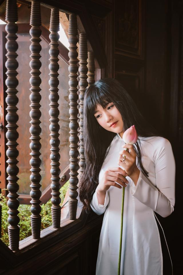 Nguoi yeu Dan Truong hot tren bao Trung vi ngay cang boc lua-Hinh-4