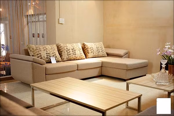 Vi tri om tai loc, cu dat ghe sofa la tai loc vuong phat-Hinh-2